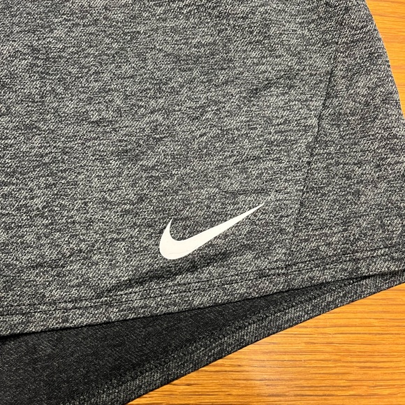 Nike Shorts - Picture 3 of 4